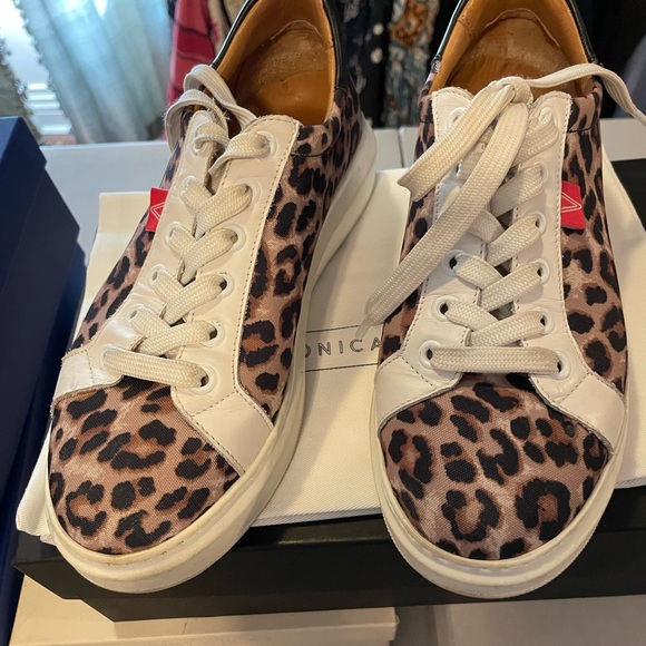 Veronica beard sneaks - Picture 2 of 4